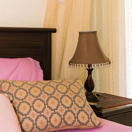Beachside Апартаменты